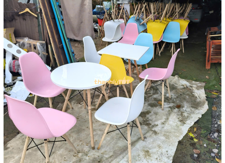 Thanh Lý Bộ Bàn Ghế Cafe Giá Rẻ Đẹp Như Mới