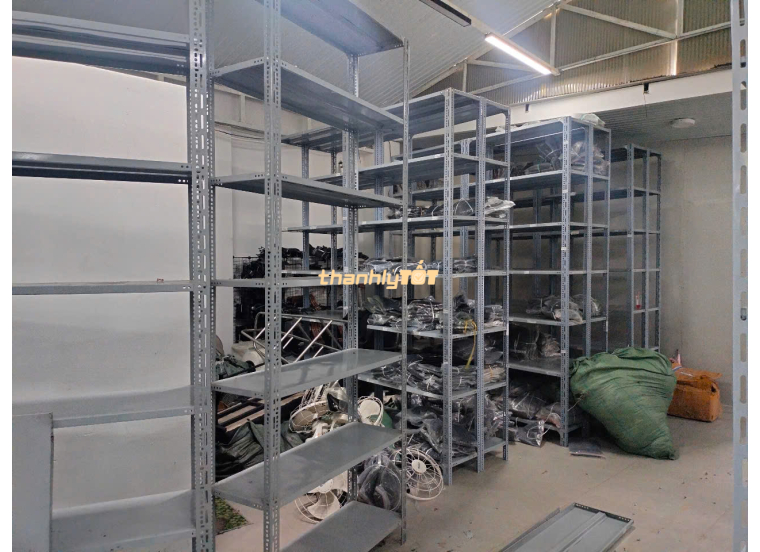 Thanh Lý Kệ Sắt V Lỗ Lắp Ráp Giá Rẻ Tại TPHCM