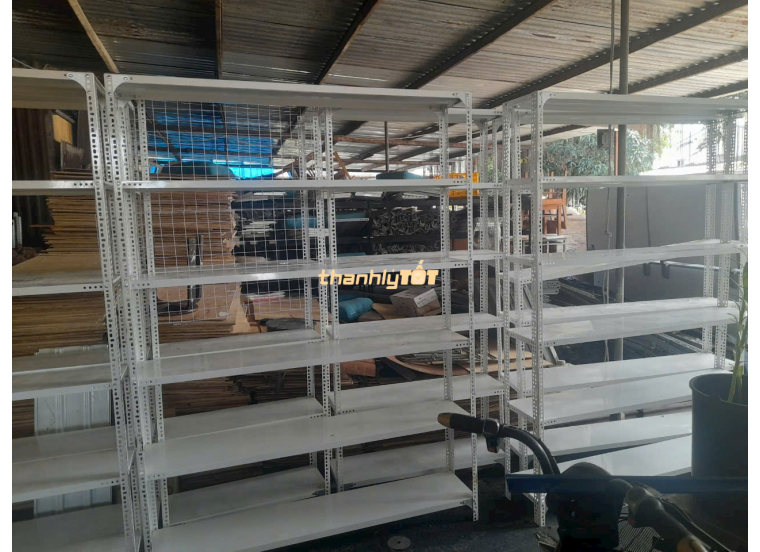 Thanh Lý Kệ Sắt V Lỗ Lắp Ráp Giá Rẻ Tại TPHCM
