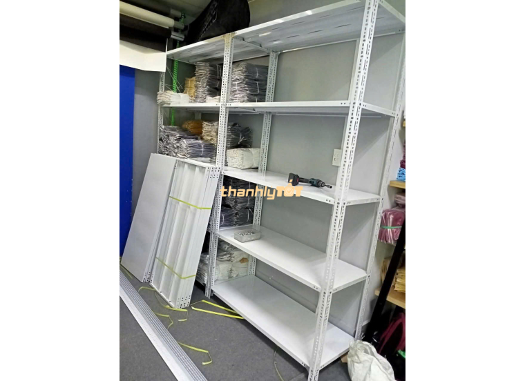 Chuyên mua bán kệ sắt v lỗ tại TPHCM, Giá tốt, Chất lượng
